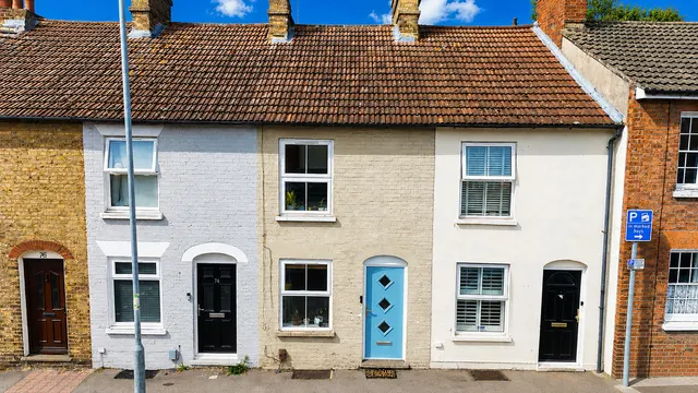 Wing Road, Leighton Buzzard, LU7 2NL, photo 1