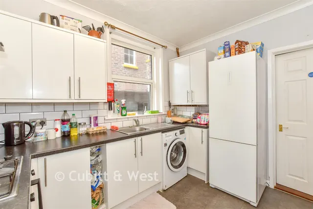 Eton Road, Southsea, PO5, photo 3