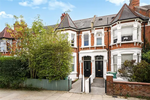 Photo 2 — Hillfield Road, West Hampstead, London, NW6