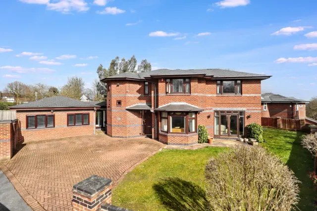 Etruria Road, Newcastle, photo 1