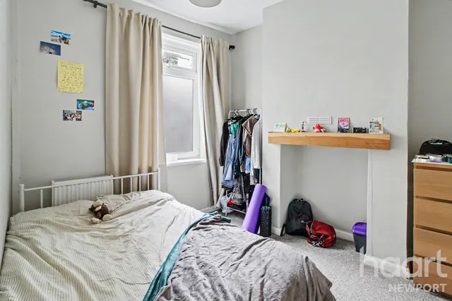 Upper Power Street, NP20, photo 1