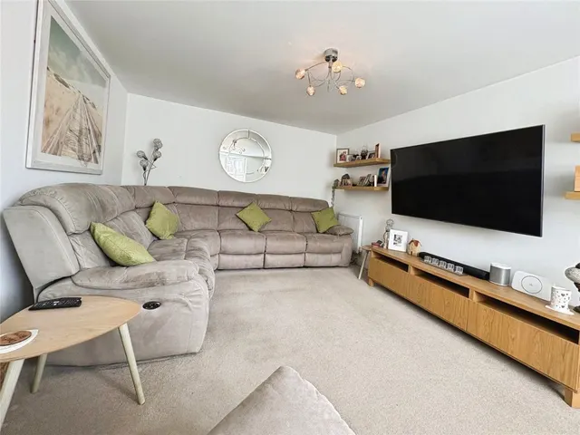 Angmering, BN16, photo 3