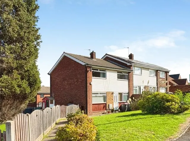 Charles Street, Rawmarsh, S62, photo 1