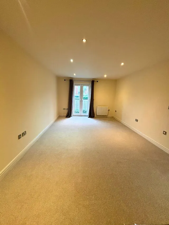 Photo 3 — Carlton Boulevard, Lincoln, LN2
