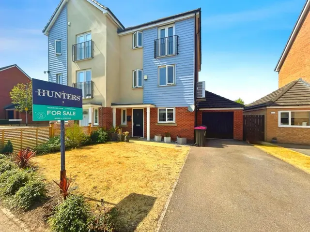 Fircrest Way, Wath Upon Dearne, Rotherham, S63 7GL, photo 1