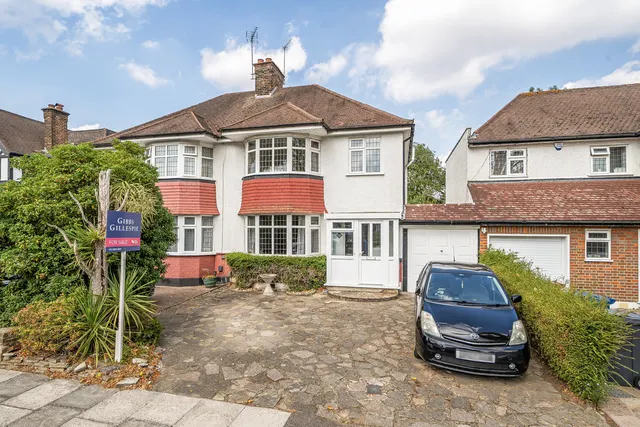 Oakington Avenue, Harrow, HA2, photo 1