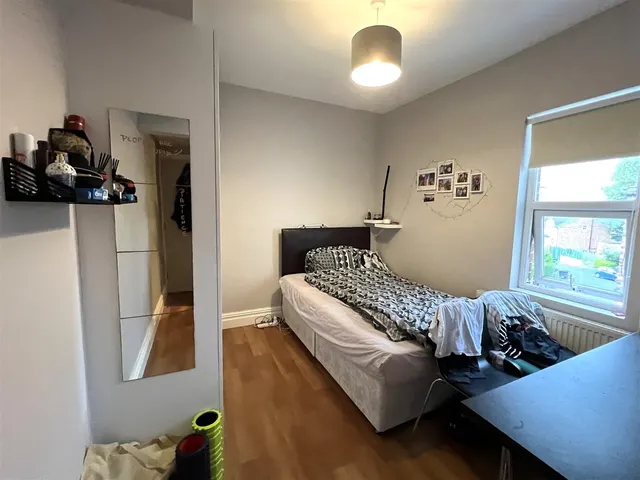 Hesketh Avenue, Kirkstall, LS5, photo 3