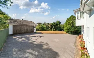 Luscombe Road, Paignton, Devon, TQ3