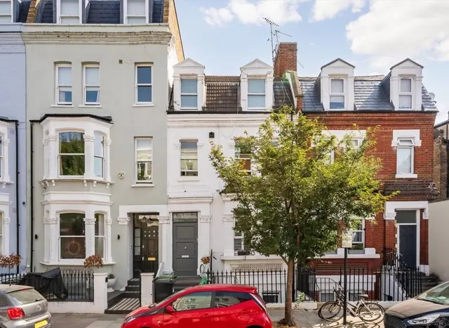 Waldemar Avenue, Fulham, SW6, photo 1