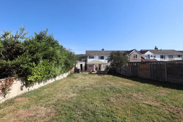 St. Cuthbert Avenue, Wells, photo 1