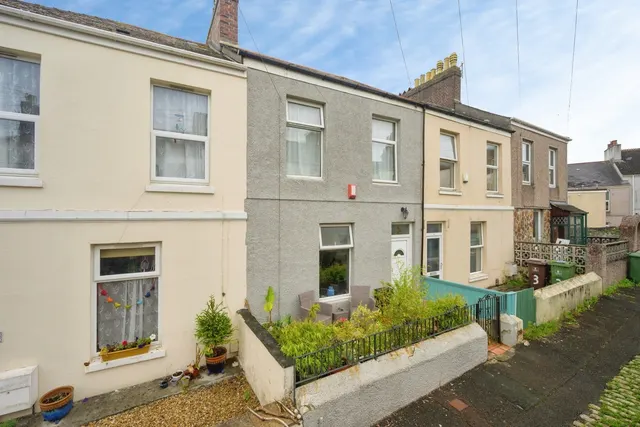 Sidmouth Cottages, Plymouth, PL4, photo 1