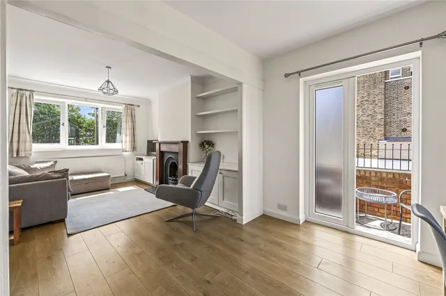 Greville Close, St Margarets, TW1, photo 3