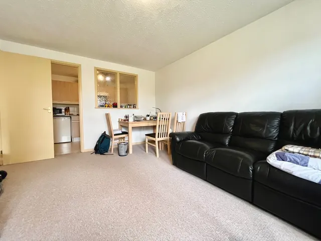 Sapphire Drive, Leamington Spa, CV31, photo 2