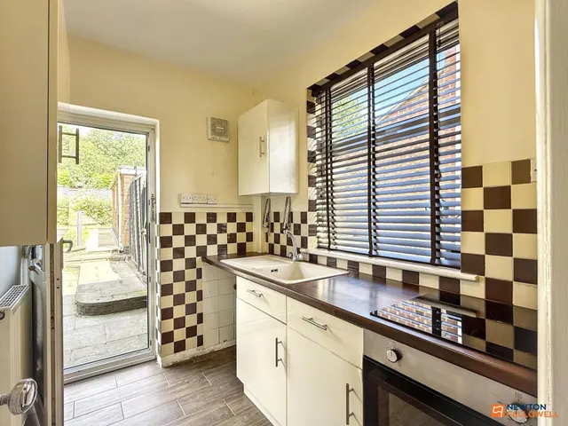 Loughborough Road, Whitwick, LE67, photo 2