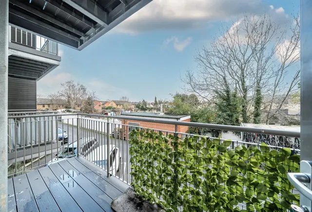 Mill Green Road, Mitcham, CR4 4FQ, photo 1