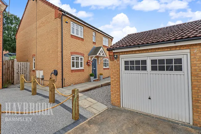 Redhill Court, Redbrook, photo 1