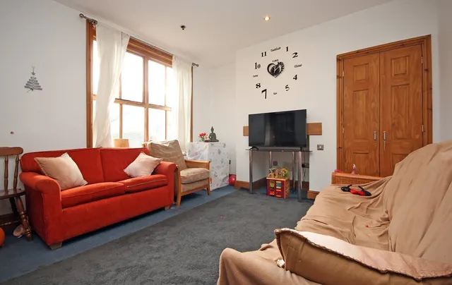 Orme Road, Bangor, LL57, photo 2