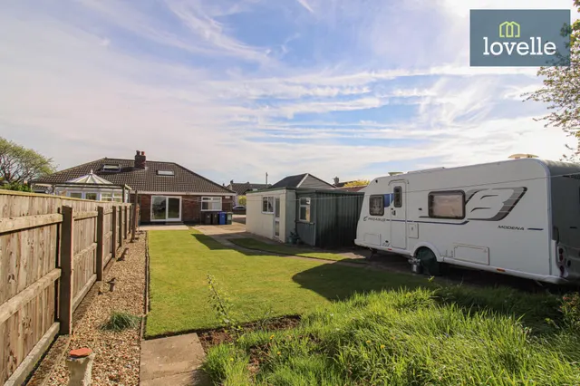 Fairway, Waltham, DN37, photo 2