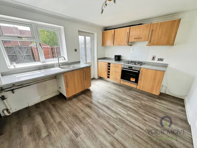 Photo 3 — Wealdstone Drive, Lower Gornal, Dudley, DY3