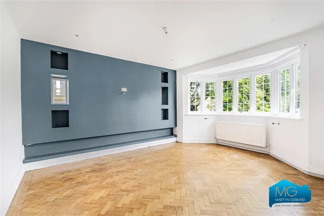 High Road, Whetstone, N20, photo 2