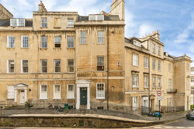 Brunswick Place, Bath, photo 1
