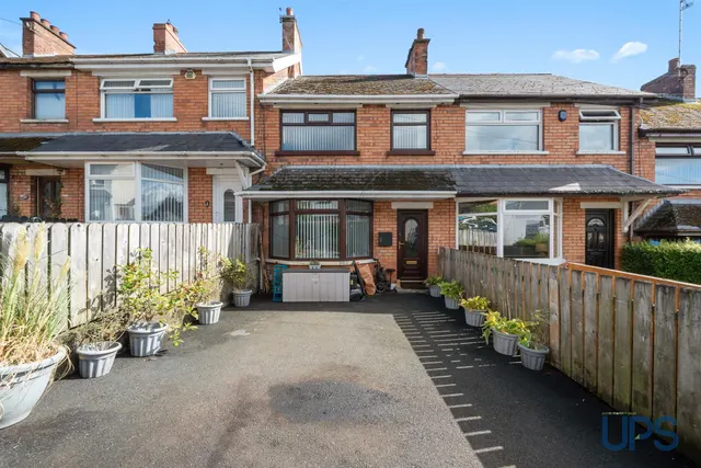Upper Dunmurry Lane, Belfast, BT17, photo 1