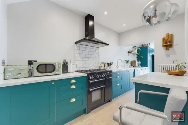 Medlake Road, Egham, TW20, photo 3