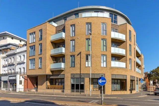 Lennox Road, Worthing, photo 1