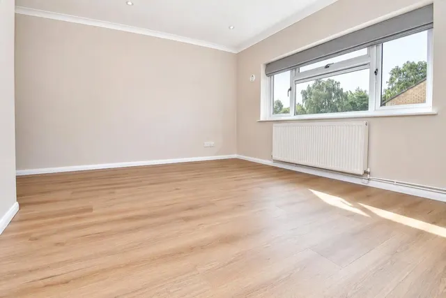 Crane Court, College Town, GU47, photo 3