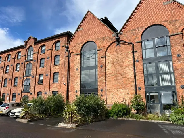 Wetmore Road, Burton-on-Trent, DE14, photo 1