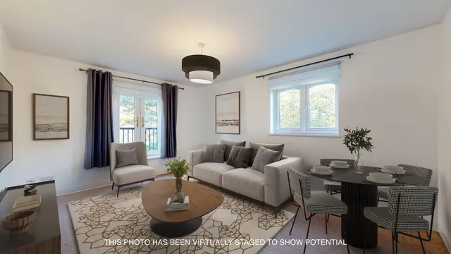 Photo 2 — Beckenham, BR3 4TL