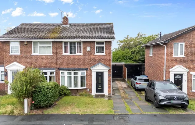 Winchester Avenue, Great Sankey, Warrington, Warrington, WA5 1XY, photo 1