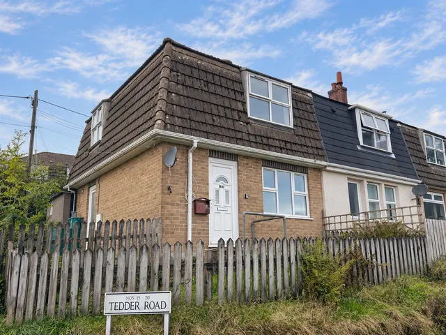 Tedder Road, Penwithick, photo 1