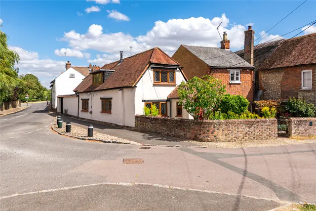 Fort End, Haddenham, HP17, photo 1