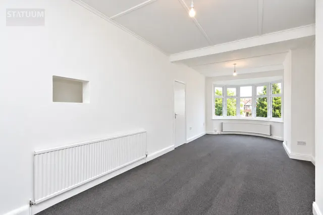 Waltham Way, Chingford, E4, photo 2