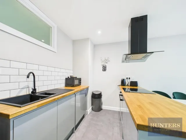 Southgate Street, GL1, photo 3