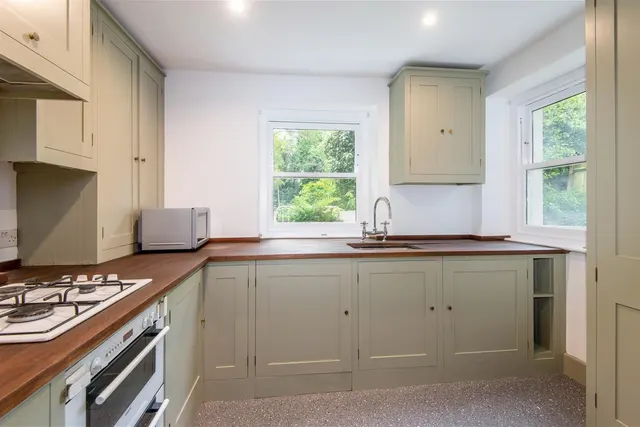 Mowbray Road, London, NW6, photo 2