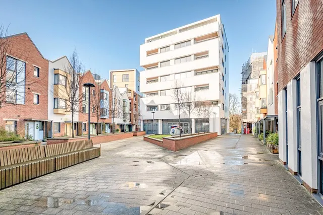 2 bedroom flat — Paintworks, Arnos Vale, Bristol, Somerset, BS4