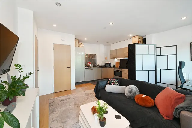 Ross Way, London, E14, photo 2