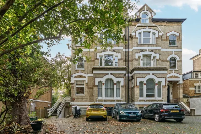 Photo 3 — Hornsey Lane, Highgate, London, N6