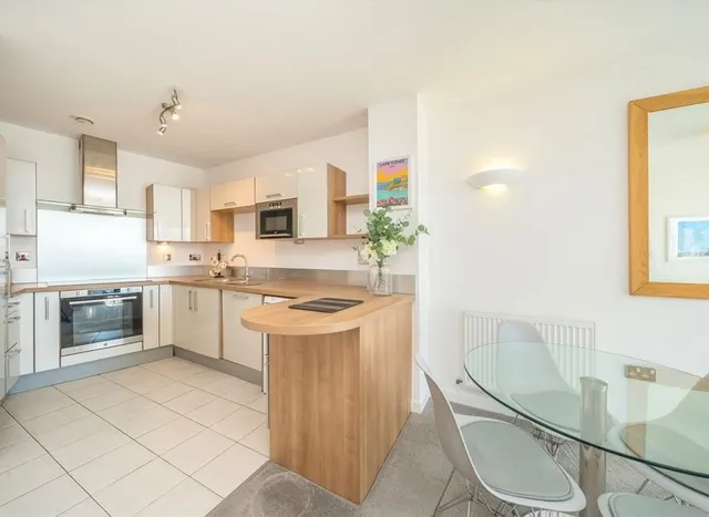 Mapleton Road, Wandsworth, SW18, photo 3