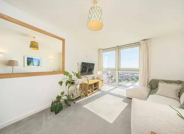 Mapleton Road, Wandsworth, SW18, photo 1