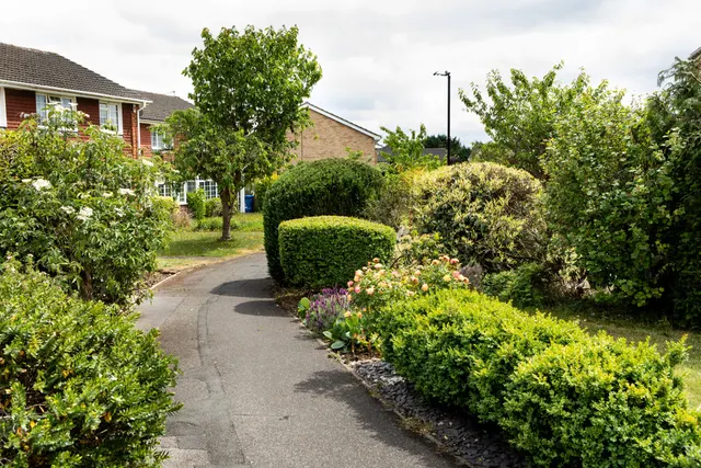 Photo 3 — Dorchester Close, Cranbrook Drive, Maidenhead, Berkshire