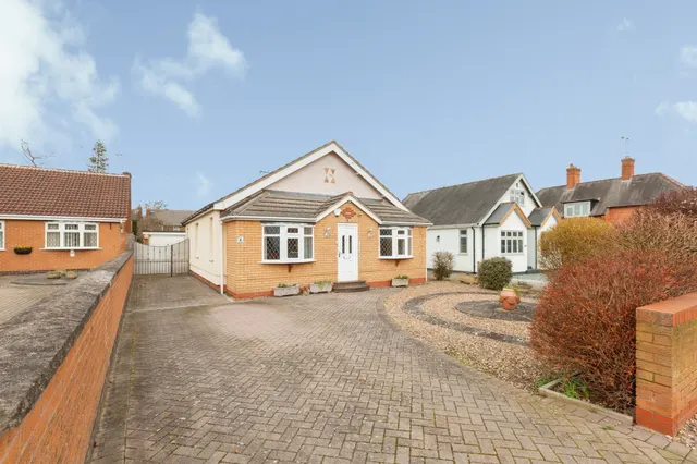 Warwick Road, Littlethorpe, Leicester, photo 1