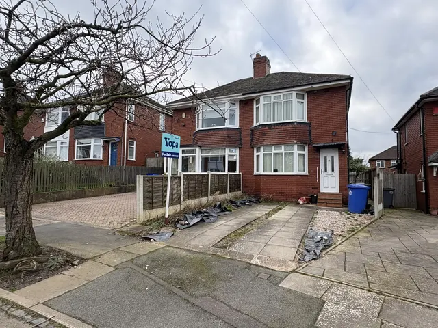 Southlands Avenue, Dresden, ST3
