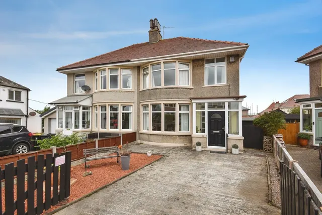Knowlys Crescent, Heysham, LA3, photo 1