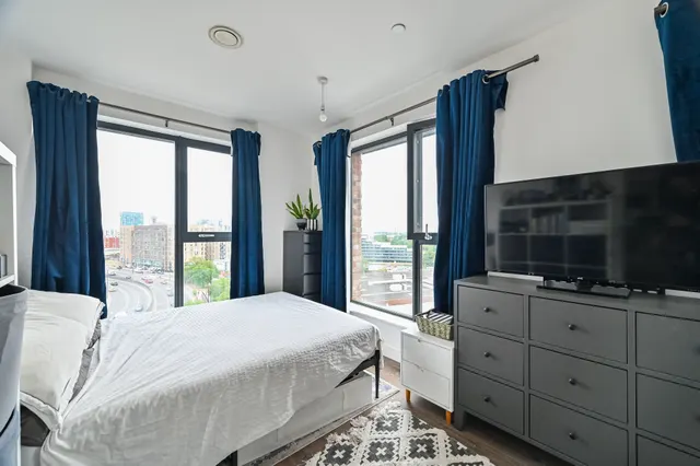 Photo 3 — Flat 605 (25% share), Headwater Point