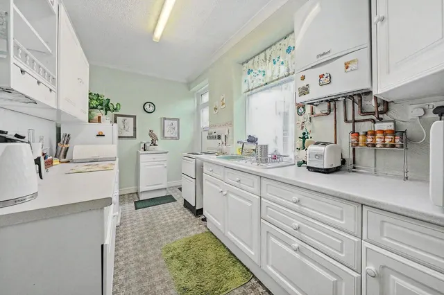 Woodbine Terrace, Horsforth, LS18, photo 3