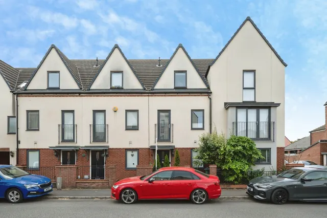 Lyttleton Street, WEST BROMWICH, photo 1