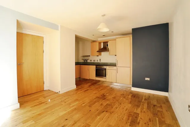 Three Queens Lane, Bristol, BS1, photo 3